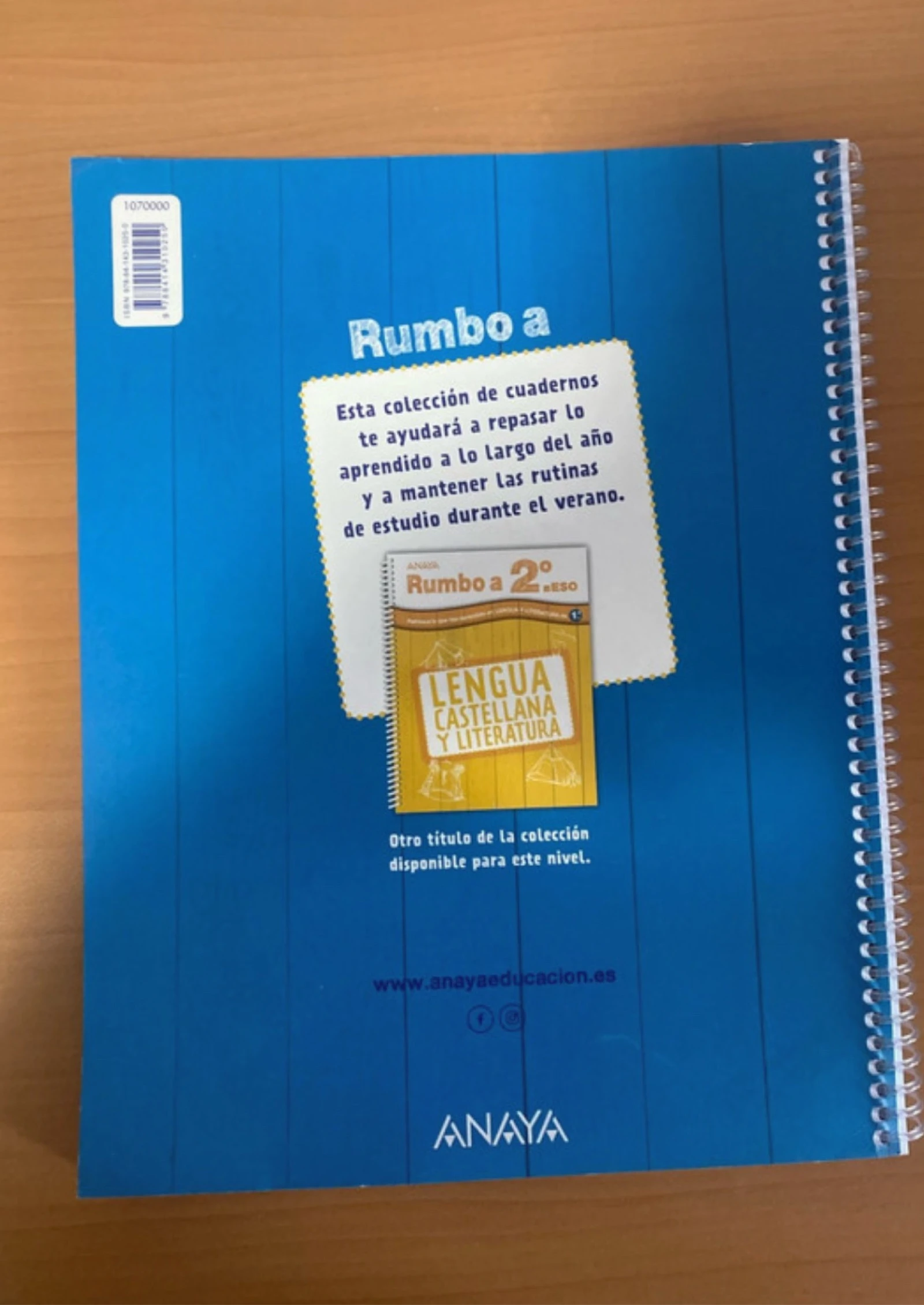 Cuaderno de matemáticas nuevo a estrenar  – photo 2